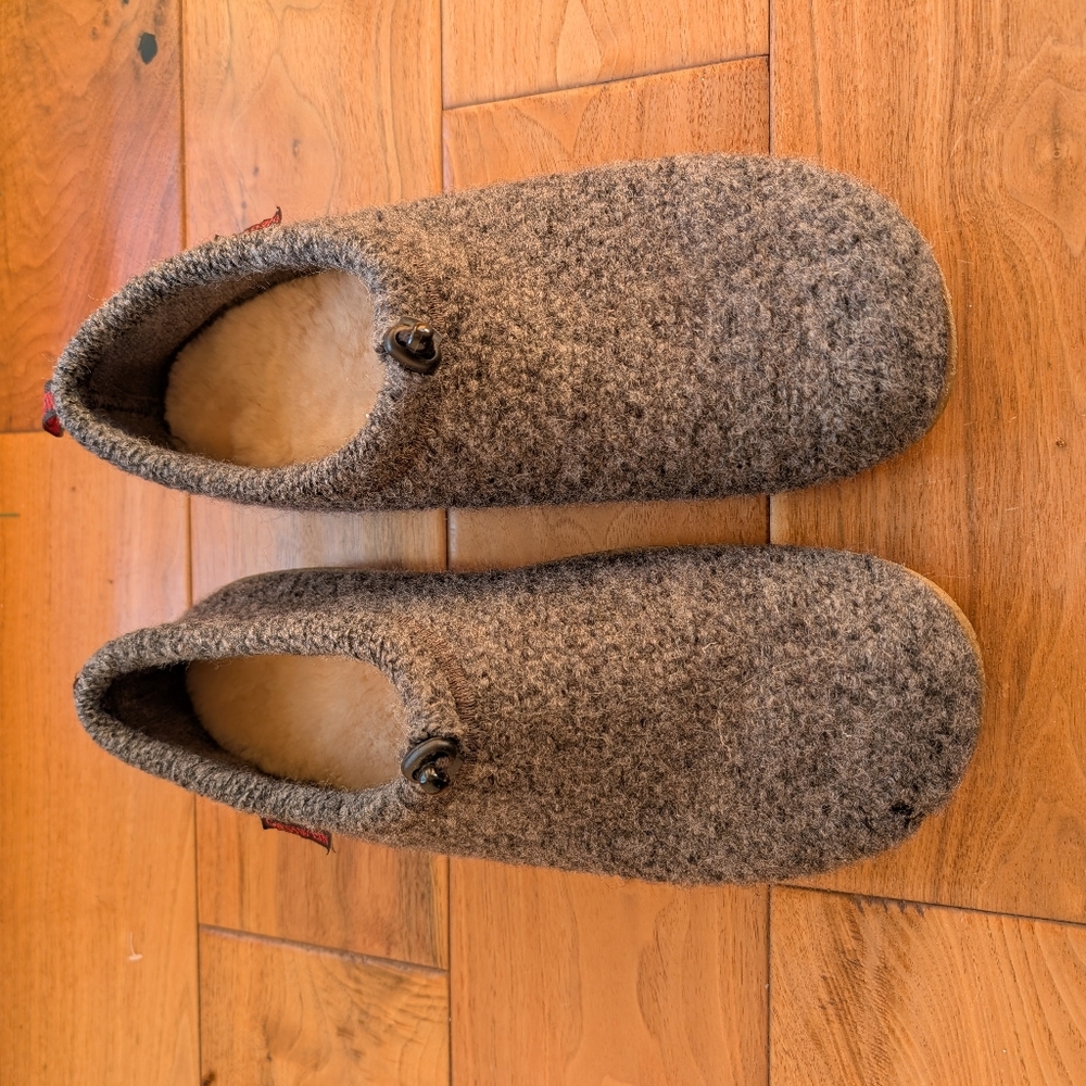 Giesswein wool slippers Made in Austria 45